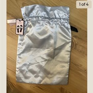 Victoria's Secret Silk Slipper Bag NWT L(9-10) Bag Only